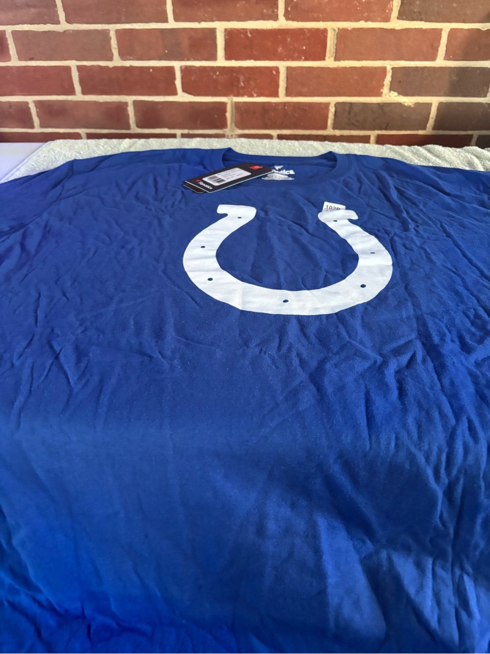 Fanatics Royal Blue Short-Sleeve Tee with White Horseshoe Logo